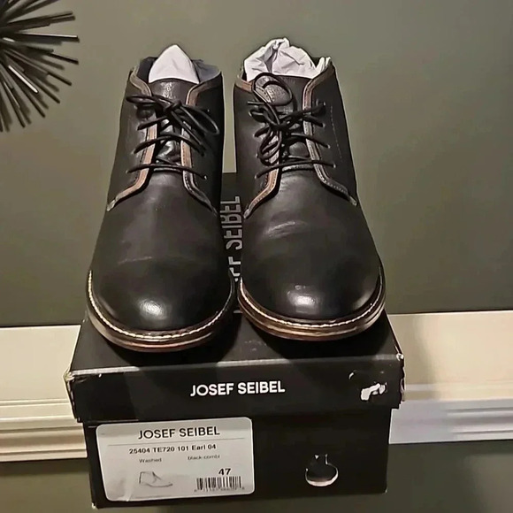 JOSEF SEIBEL CHUKKA BOOTS NIB main image 6